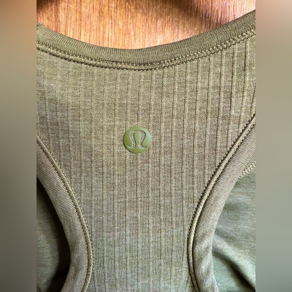 Army green Luluemon Ebb to Street cropped racerback tank size 6 - Picture 3 of 6